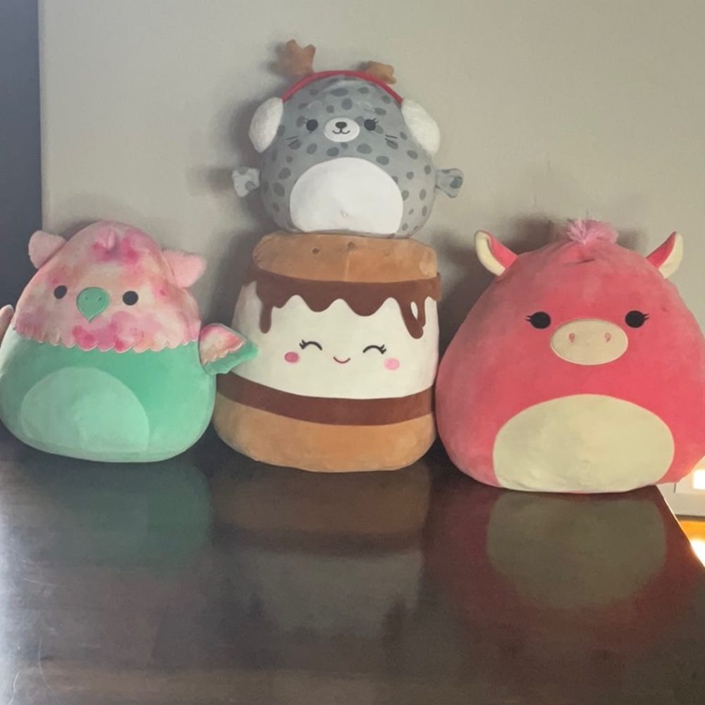 12”-18” Squishmallows